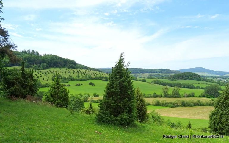 JEDEN SONNTAG OFFEN Roßberghütte bei Wiesenthal