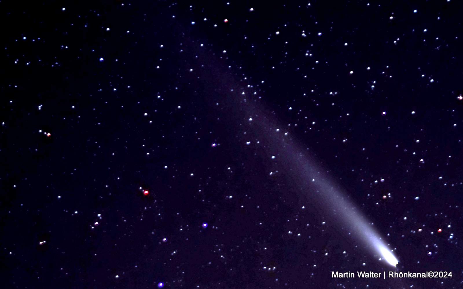 Stunning video recording of Comet Tsuchenshan over the Ron-Ron Channel